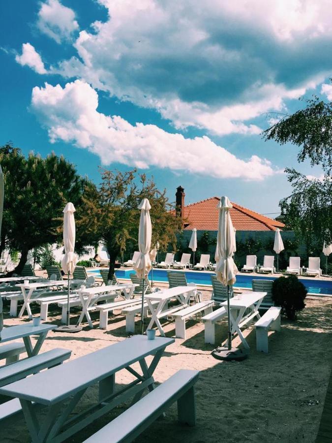 Casa Stavros Hotel 2 Mai Bagian luar foto