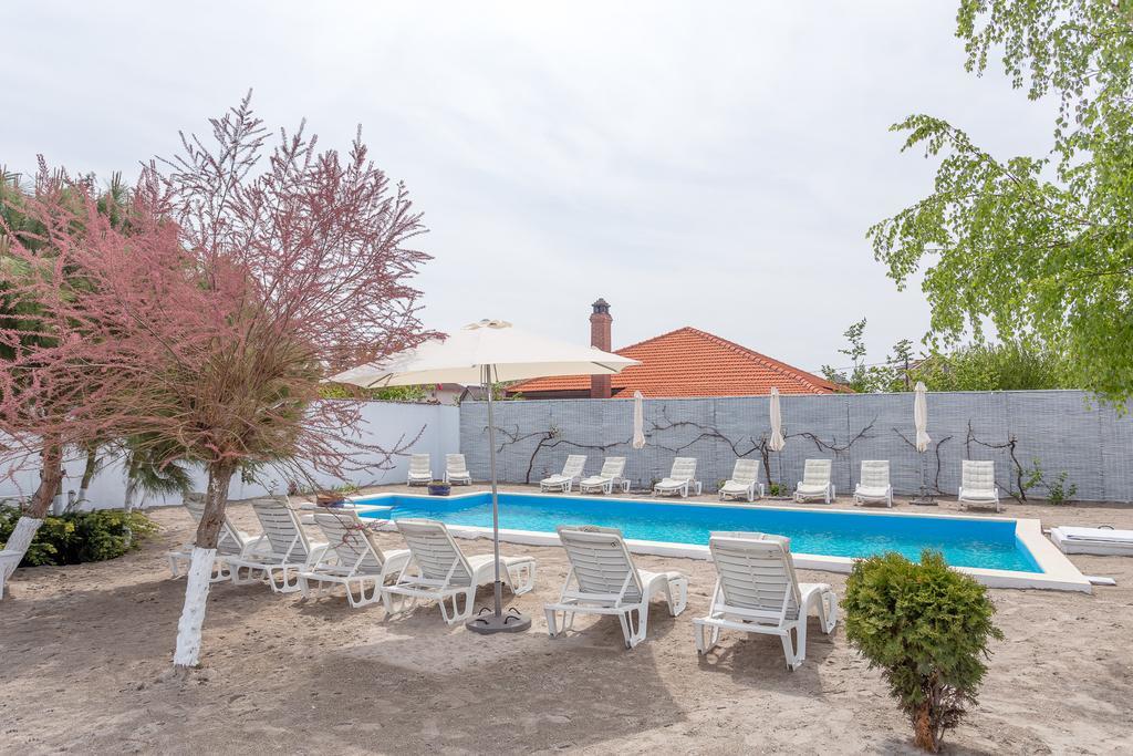 Casa Stavros Hotel 2 Mai Bagian luar foto